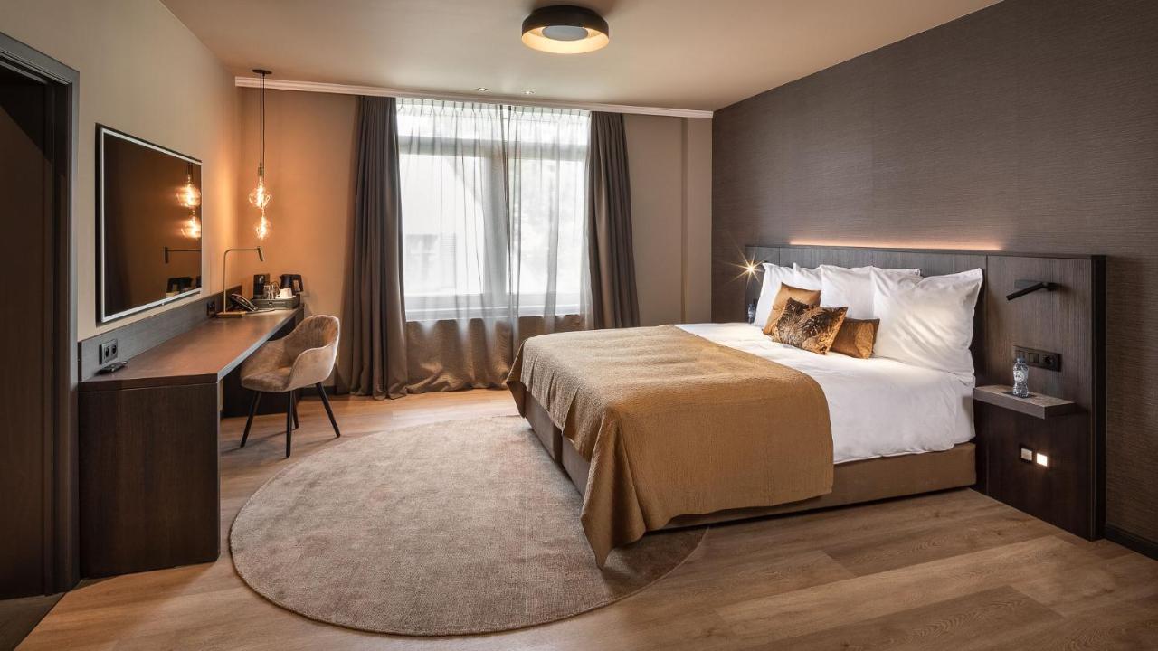 Hotel Britannia Кнокке-Гейст Екстер'єр фото