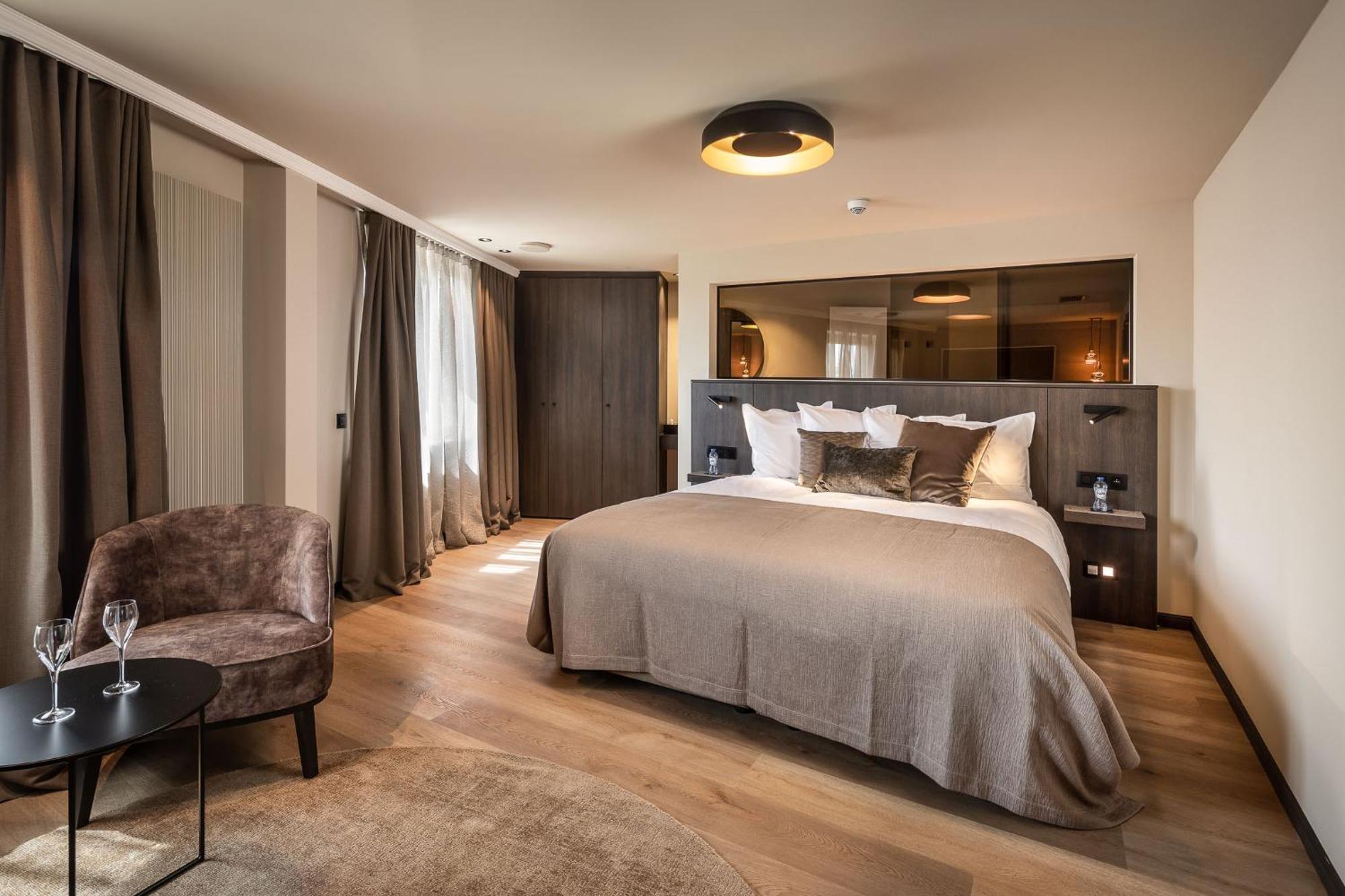 Hotel Britannia Кнокке-Гейст Екстер'єр фото